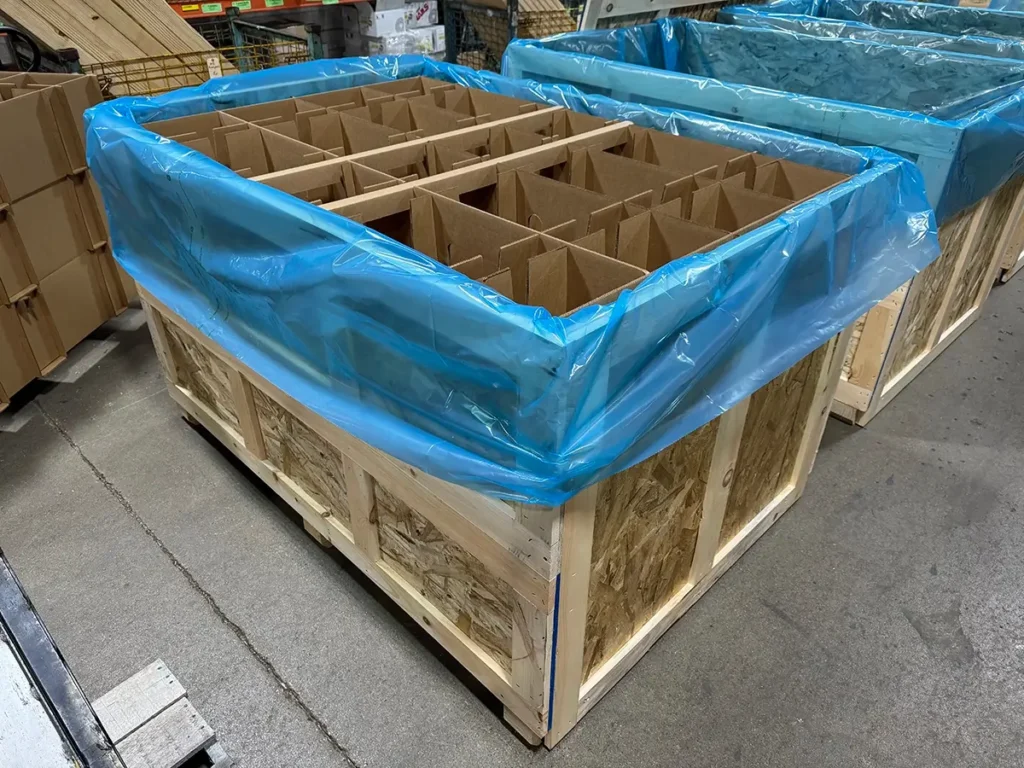 Expendable packaging with inserts