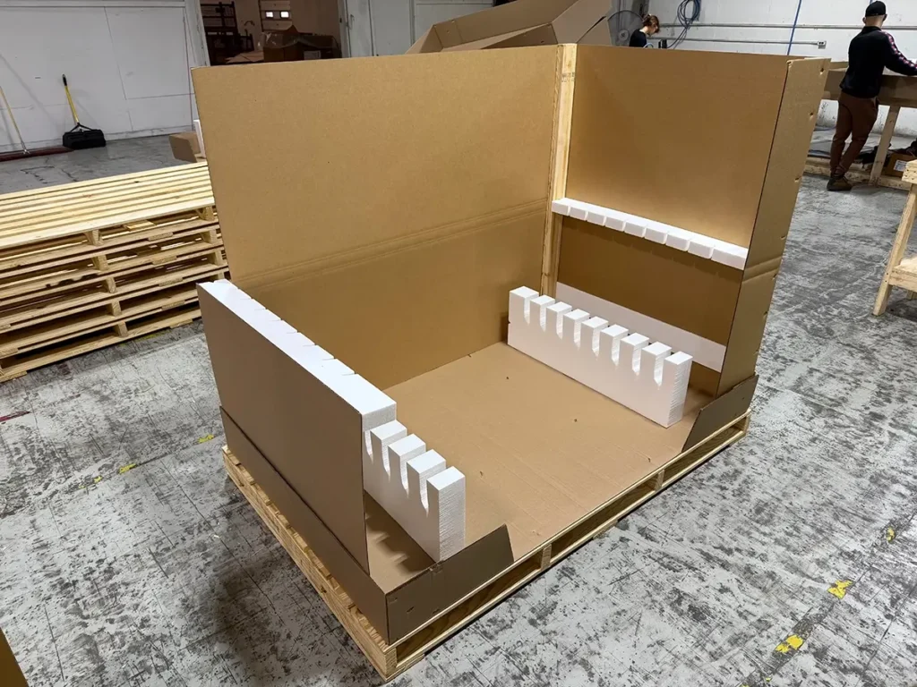 Expendable packaging with inserts